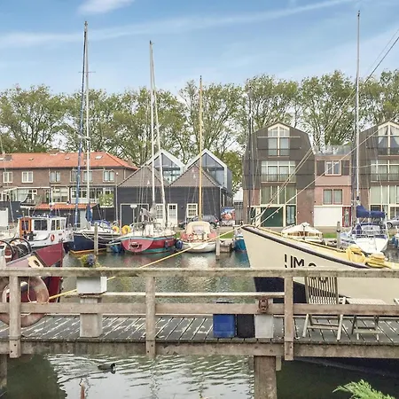 De Koestal * Wijdenes